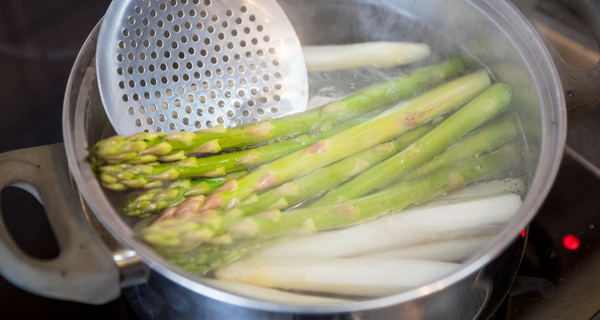 Comment blanchir et congeler les asperges